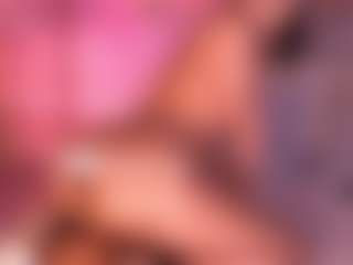 Live cam show with Izzy Wild - Twerk on Mixed Magazine Live