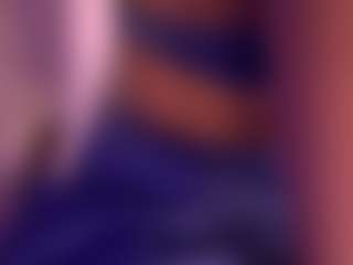 Izzy Wild's Live Sex Cam Show