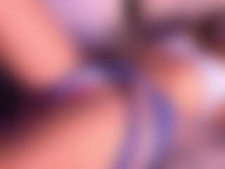 Izzy Wild's Live Sex Cam Show
