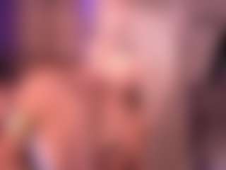 Izzy Wild's Live Sex Cam Show