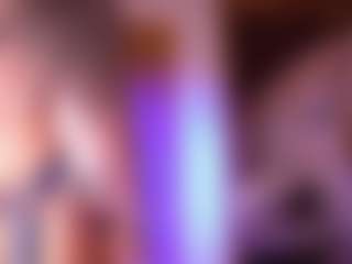 Izzy Wild's Live Sex Cam Show