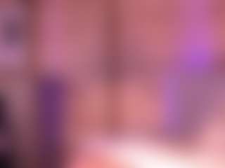Izzy Wild's Live Sex Cam Show