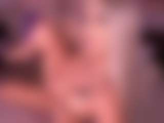 Izzy Wild's Live Sex Cam Show