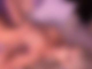 Izzy Wild's Live Sex Cam Show