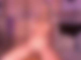 Izzy Wild's Live Sex Cam Show