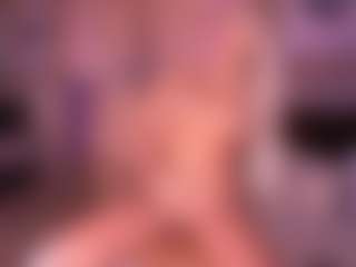 Izzy Wild's Live Sex Cam Show