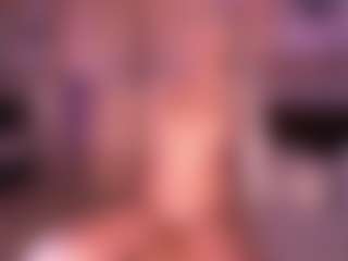 Izzy Wild's Live Sex Cam Show
