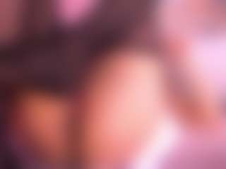 Izzy Wild's Live Sex Cam Show