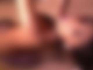 Izzy Wild's Live Sex Cam Show