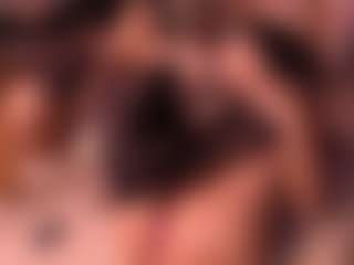 Izzy Wild's Live Sex Cam Show
