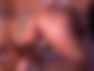 Izzy Wild's Live Sex Cam Show
