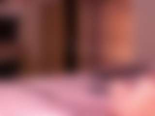 Izzy Wild's Live Sex Cam Show