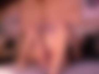 Izzy Wild's Live Sex Cam Show