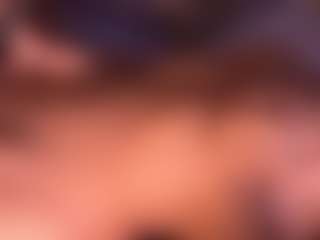 Izzy Wild's Live Sex Cam Show