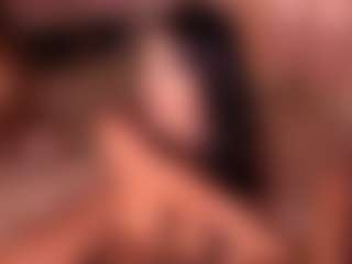 Izzy Wild's Live Sex Cam Show