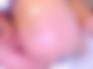 KonnyNaugthy MILF webcam performer live streaming
