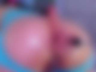 Live cam show with KonnyNaugthy - Mature on Gym Cam Girls