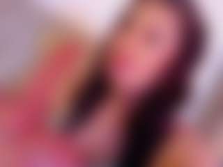 KonnyNaugthy MILF webcam performer live streaming