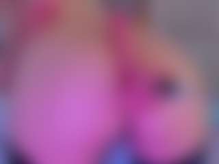 Live cam show with KonnyNaugthy - Twerk on CamClone