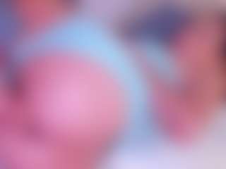 Live cam show with KonnyNaugthy - Skinny MILF on Hubzter Live
