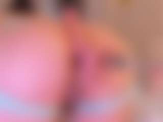 Live cam show with KonnyNaugthy - Squirt MILF on CamwithHer