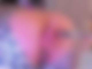 KonnyNaugthy MILF webcam performer live streaming