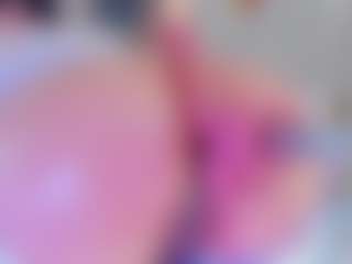 Live cam show with KonnyNaugthy - Smoking on hornycams.live