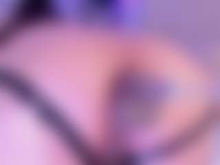 KonnyNaugthy MILF webcam performer live streaming
