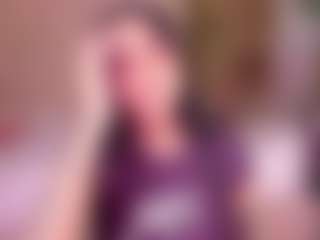 Live cam show with LeiaWong - White Teen (18+) on Uber Horny | colombia