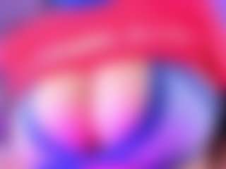 Live cam show with LeiaWong - Lovense Teen (18+) on Hubzter Live