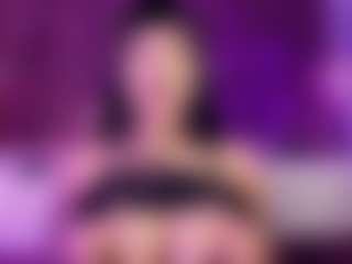 LeiaWong's Live Sex Cam Show