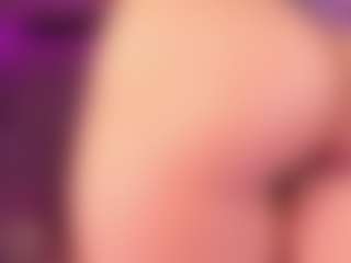 LeiaWong's Live Sex Cam Show