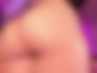 LeiaWong's Live Sex Cam Show