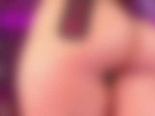 Live cam show with LeiaWong - Athletic White on CamwithHer | colombia