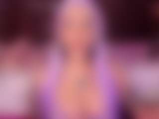 LeiaWong's Live Sex Cam Show