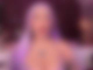 LeiaWong's Live Sex Cam Show