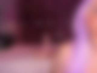 Live cam show with LeiaWong - Toys on Porn Luv