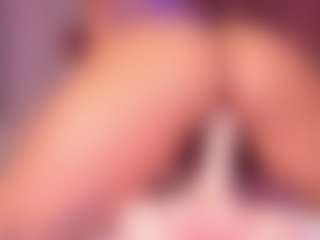 Live cam show with LeiaWong - Wet on makecum.org