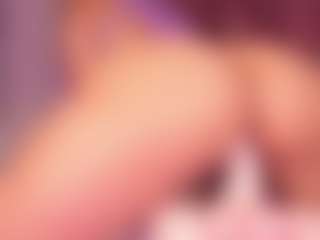 LeiaWong's Live Sex Cam Show
