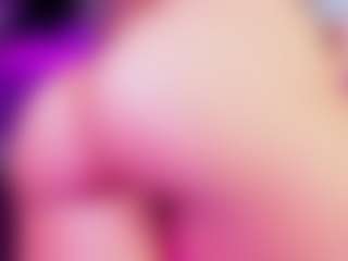 LeiaWong's Live Sex Cam Show