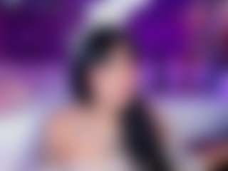 Live cam show with LeiaWong - Brown Eyes on dropp.cam