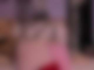 Live cam show with marilynmonroe111 - Public Latina on CamSodaAdn