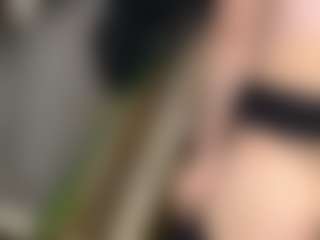Alanahsinns's Live Sex Cam Show