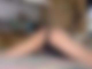 Alanahsinns's Live Sex Cam Show