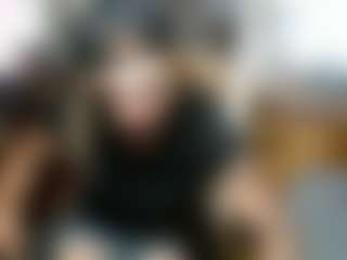 Live cam show with Alanahsinns - Lean on Instabang