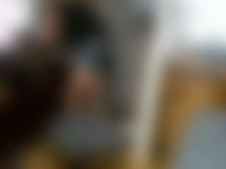 Live cam show with Alanahsinns - Lean on CamClone