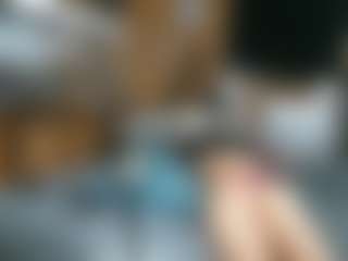 Live cam show with Alanahsinns - Fetish on AdultVida.com