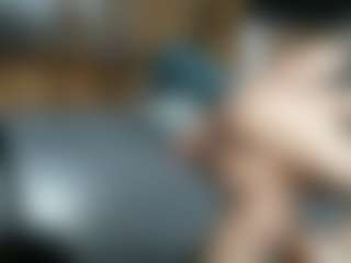 Live cam show with Alanahsinns - Dirty Talk on TottyGirls