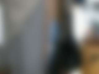 Live cam show with Alanahsinns - Black Hair on chickslive.net