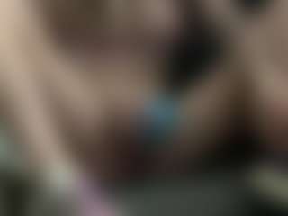 Alanahsinns's Live Sex Cam Show